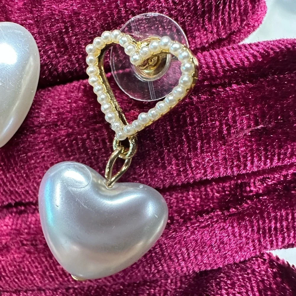 Unique Gold and White Heart Drop Earrings